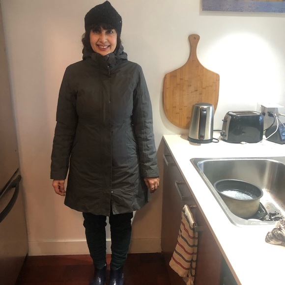 North Face Coat - Picture 3 of 10